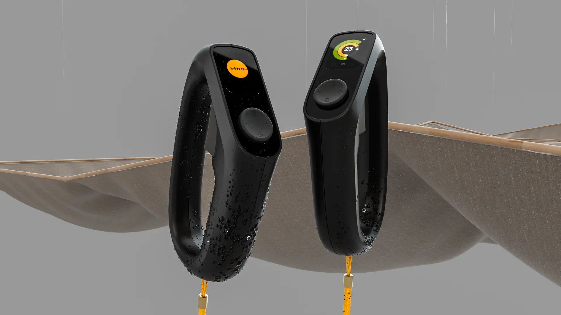 Zwei Controller in Schwarz mit Wassertropfen, die sich seitlich gegenüberstehen.