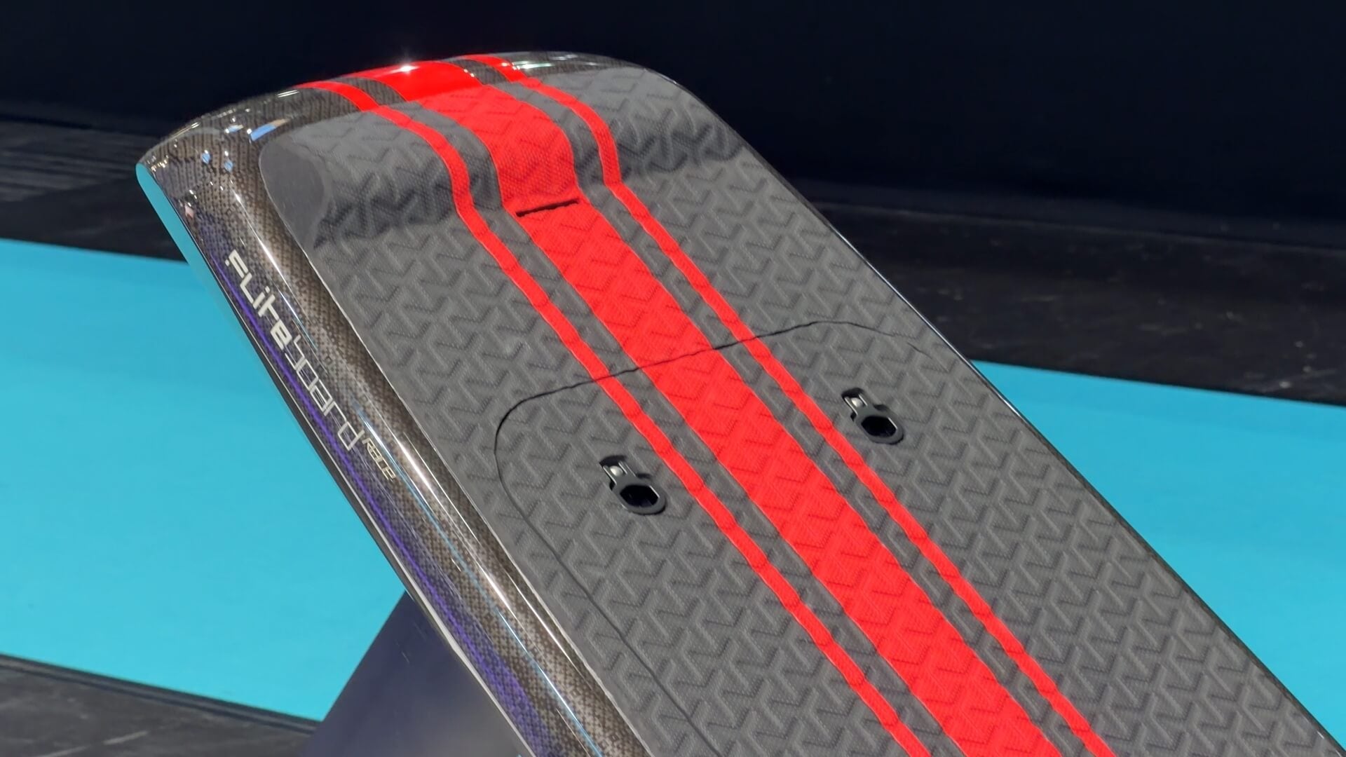 Fliteboard Series 6 auf der boot 2026 | Rückansicht